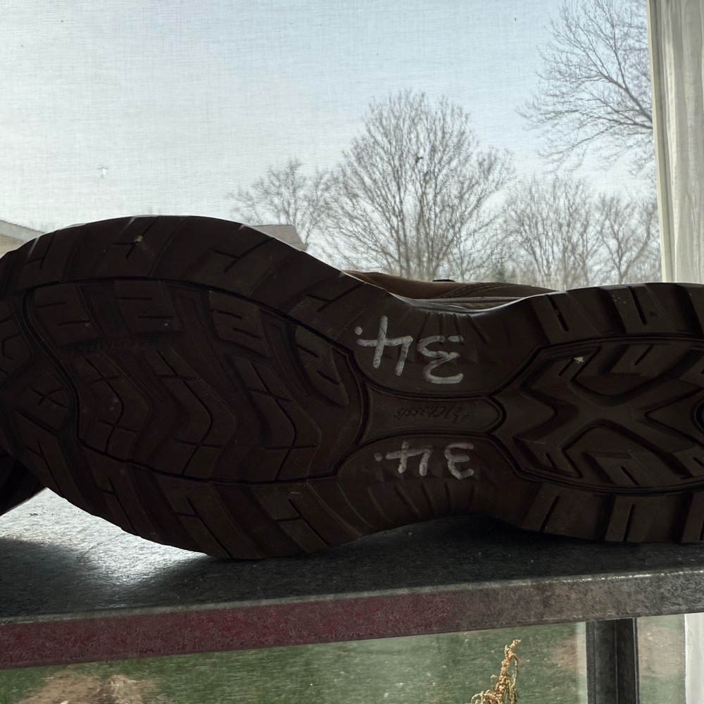 Beautiful Salomon Men's Dark Brown Outdoor Boots size 9 1/2 - Picture 12 of 12